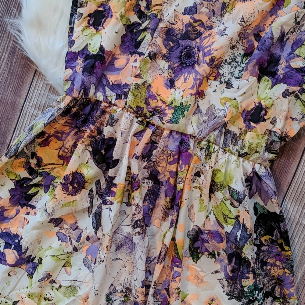 Just Me floral dress - Picture 3 of 3